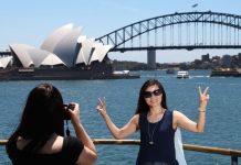 133萬中國旅客訪澳 破紀錄消費103億元