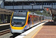 新火車冷氣不敵酷暑 昆省乘客投訴又熱又焗