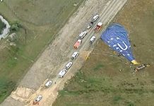 澳洲觀光熱氣球墮地 16人被拋出7人重傷