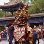 康熙年重要宗教儀式活現 青藏塔爾寺跳神祛邪
