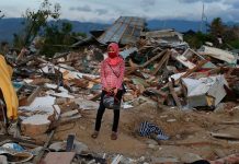 印尼地震活埋兩村落 數千人仍下落不明