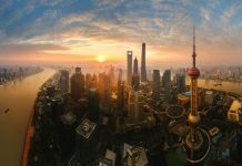 “今日浦东”摄影艺术展在莫斯科举行