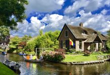 远在欧洲的荷兰也有“小桥流水人家”