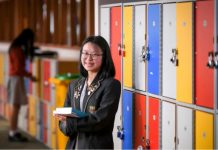 墨爾本獎學金項目改變了華裔女生人生,工黨承諾投800萬幫助困難移民家庭學子