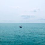 一叶小舟渡琼州海峡_5ee754084a5c9.jpg