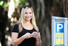 停車罰單爭議不斷 布里斯班終啟用第二款付費APP 3月17日正式上線